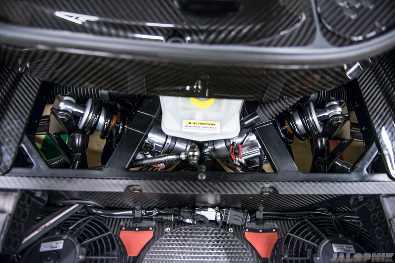 Illustration for article titled This Is The Final Build Process Of The Amazing Koenigsegg One:1